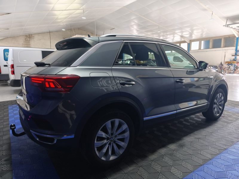 VOLKSWAGEN T-ROC 1.5 TSI 150Cv CARAT 2020