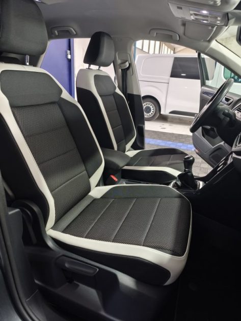 VOLKSWAGEN T-ROC 1.5 TSI 150Cv CARAT 2020
