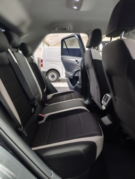 VOLKSWAGEN T-ROC 1.5 TSI 150Cv CARAT 2020