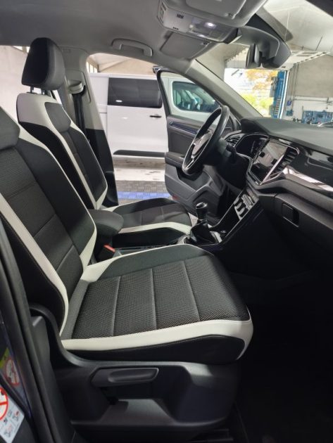 VOLKSWAGEN T-ROC 1.5 TSI 150Cv CARAT 2020