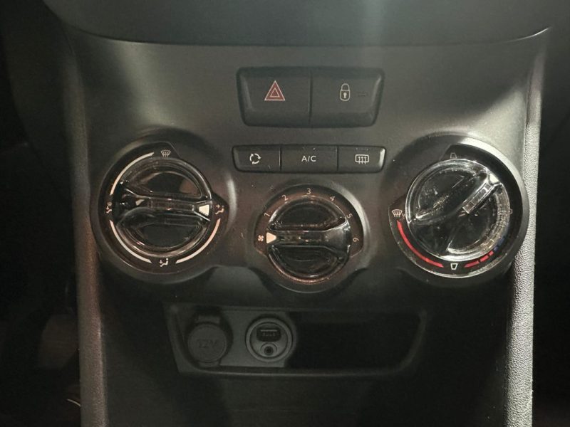 PEUGEOT  208 1.4 HDI ACTIVE 1.4 HDI ACTIVE 68 CV 2014