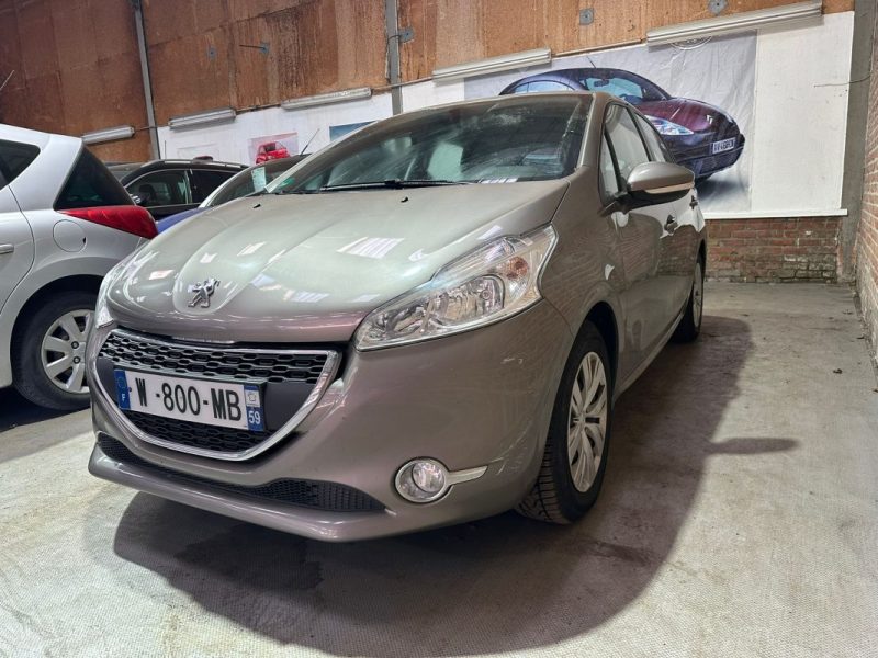 PEUGEOT  208 1.4 HDI ACTIVE 1.4 HDI ACTIVE 68 CV 2014