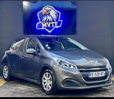 PEUGEOT 208 1.5 BLUEHDI 100CH E6.C SIGNATURE BVM5 86G 5P 2019