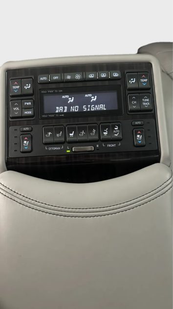 LEXUS LS 600H EXECUTIVE PACK PRESIDENT
