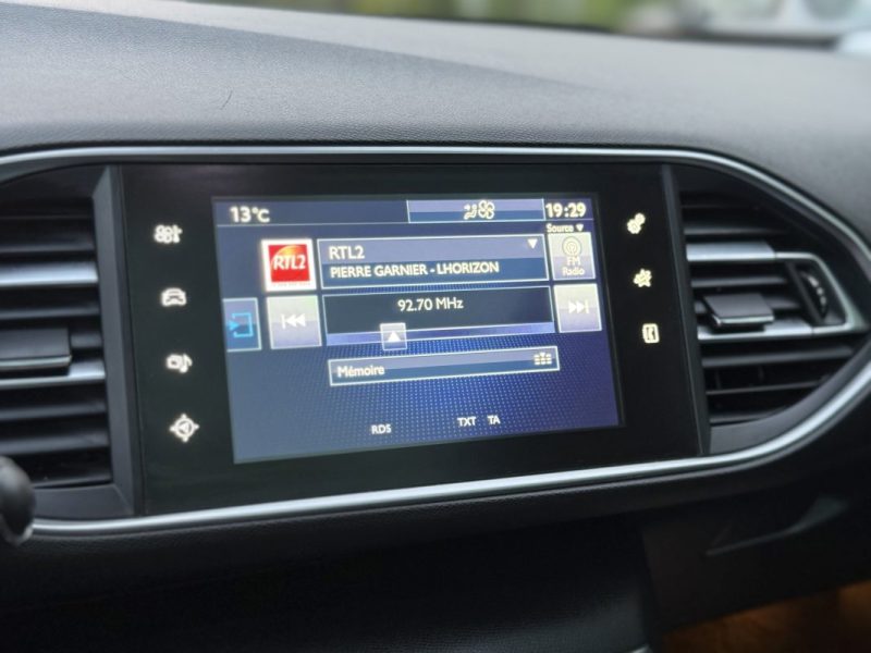 PEUGEOT 308 SW 2.0 BLUE HDI 150CH FELINE - BOITE AUTO - GPS - Toit Pano - Révisée & Garantie 6 mois