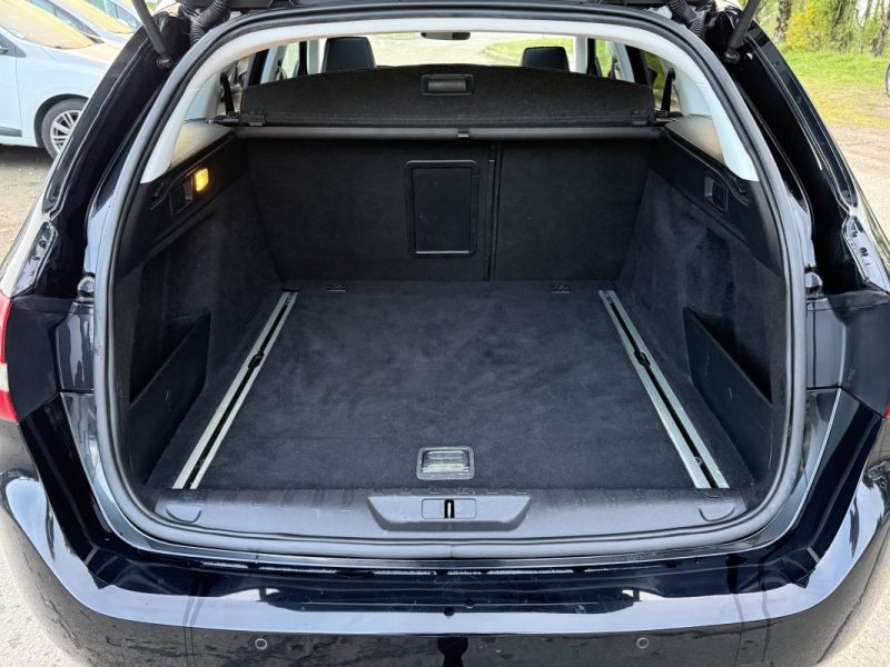 PEUGEOT 308 SW 2.0 BLUE HDI 150CH FELINE - BOITE AUTO - GPS - Toit Pano - Révisée & Garantie 6 mois