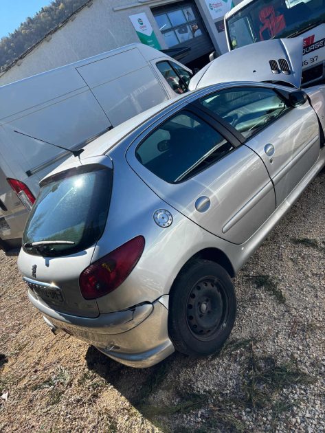 PEUGEOT 206 XBOX 360 1.4 HDI 70 2007