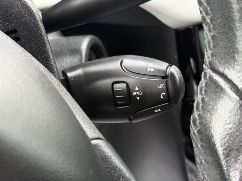 CITROEN DS3 1.6 VTI 120CH SO CHIC - BOITE AUTO - GPS - Bluetooth - Révisée & Garantie 6 mois