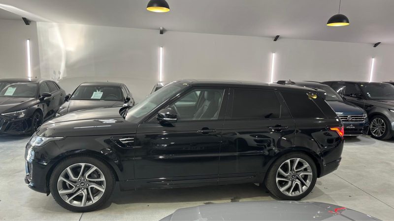 LAND ROVER RANGE ROVER SPORT 2.0 P400E 404CH VOGUE SWB MARK IX 