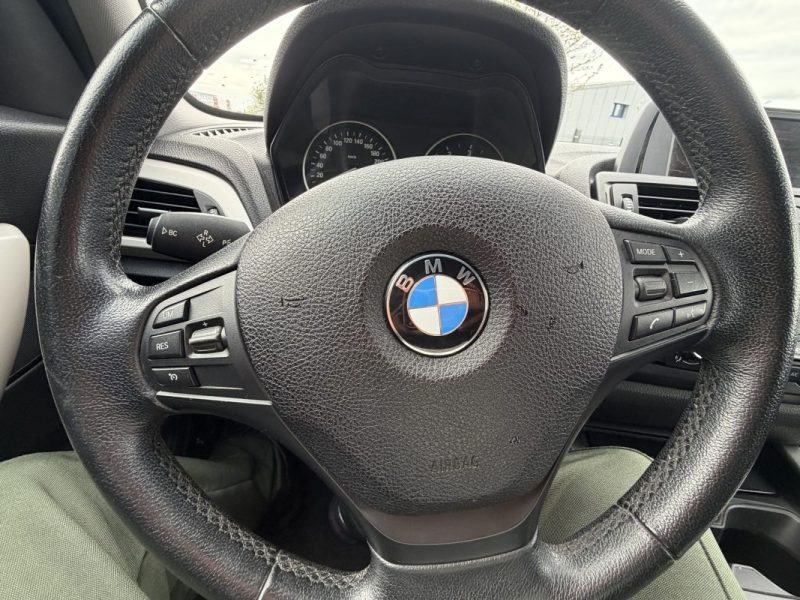 B.M.W. SERIE 1 114D 95CH LOUNGE 5P 2014