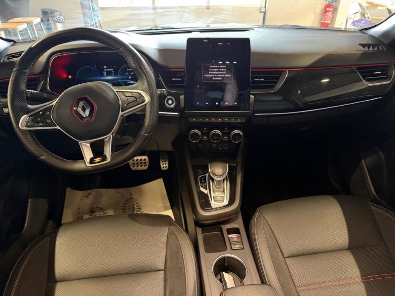 RENAULT ARKANA RS LINE E-TECH FULL HYBRID 145 / CAMERA 360 / ATTELAGE / TOIT NOIR 