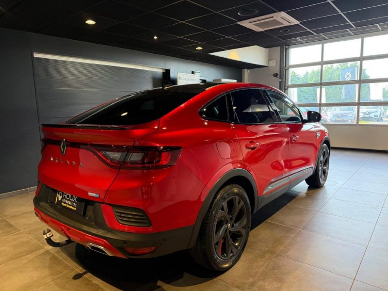 RENAULT ARKANA RS LINE E-TECH FULL HYBRID 145 / CAMERA 360 / ATTELAGE / TOIT NOIR 