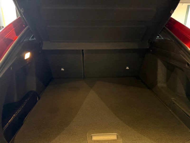 RENAULT ARKANA RS LINE E-TECH FULL HYBRID 145 / CAMERA 360 / ATTELAGE / TOIT NOIR 
