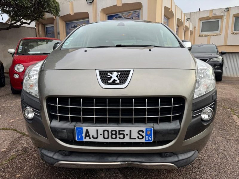 PEUGEOT 3008 1.6 HDI 16V 110 FELINE 2010