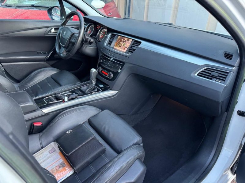 PEUGEOT 508 2.2 HDI GT 2011