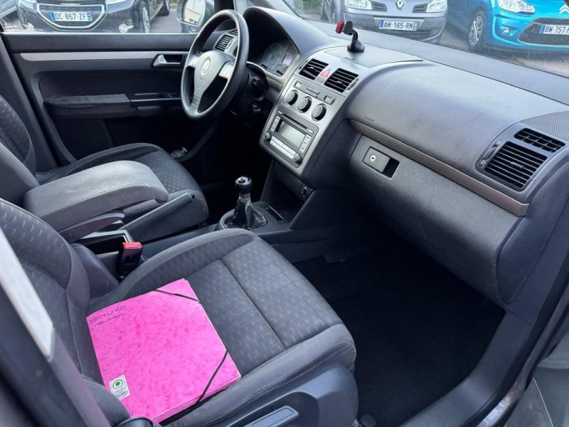 VOLKSWAGEN TOURAN 2.0 TDI 16V 1968CM3 140CV  2008