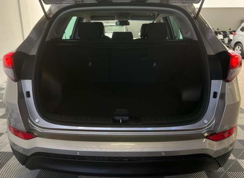 HYUNDAI TUCSON 1.7CRDI 116CH TREND 2WD 