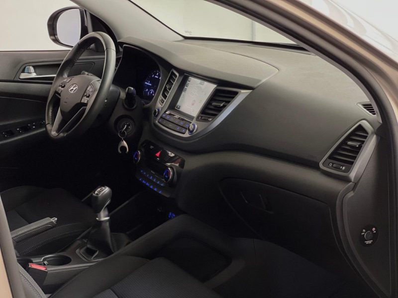 HYUNDAI TUCSON 1.7CRDI 116CH TREND 2WD 