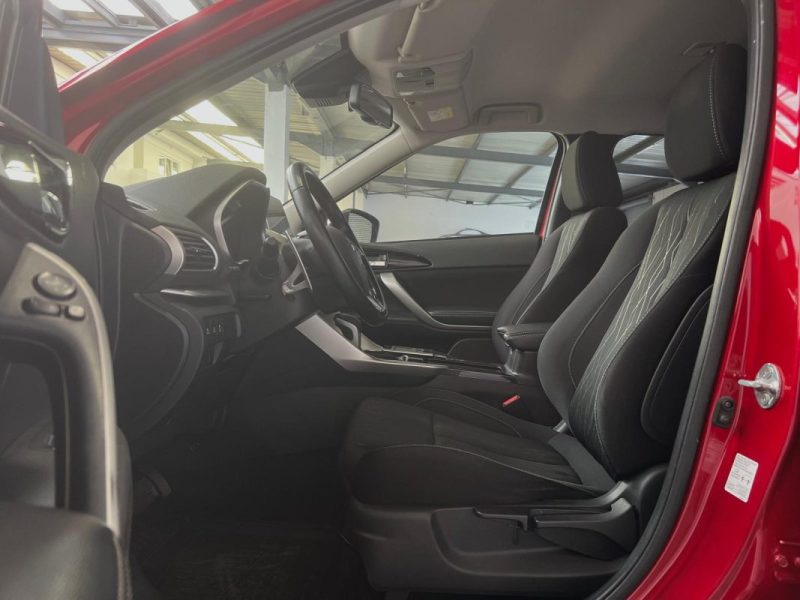 *EXPORT* MITSUBISHI ECLIPSE CROSS ACTIVE+ 4X4 150CH 