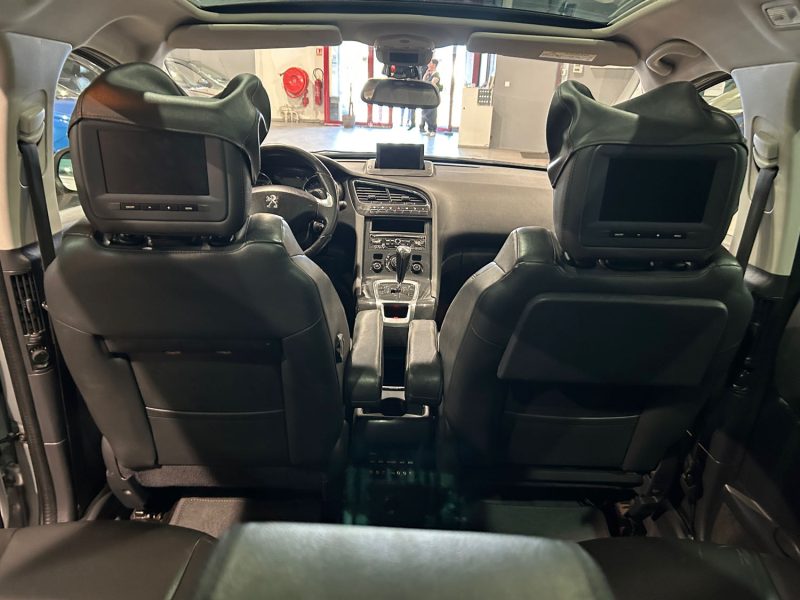 PEUGEOT 5008 1.6 E-HDI 115CH 