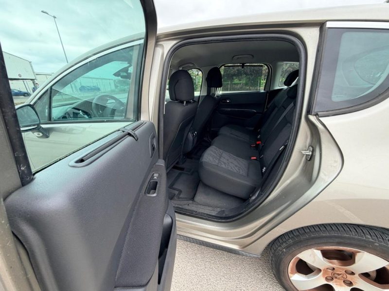 PEUGEOT 3008 1.6 HDI 16V 110 PREMIUM