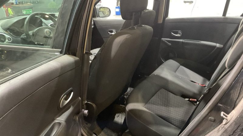 RENAULT CLIO III PHASE 2 1.5DCI 85ch EXPRESSION