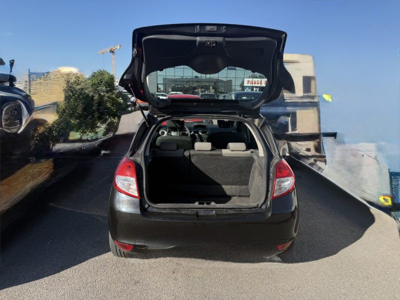 RENAULT CLIO III PHASE 2 1.5DCI 85ch EXPRESSION