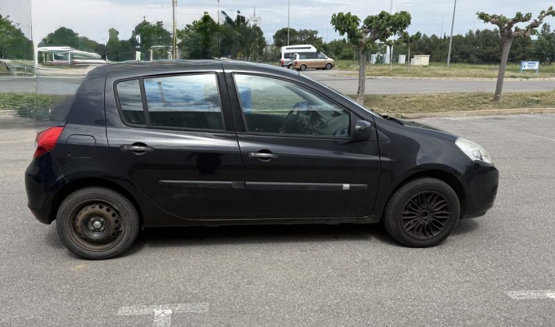 RENAULT CLIO III PHASE 2 1.5DCI 85ch EXPRESSION