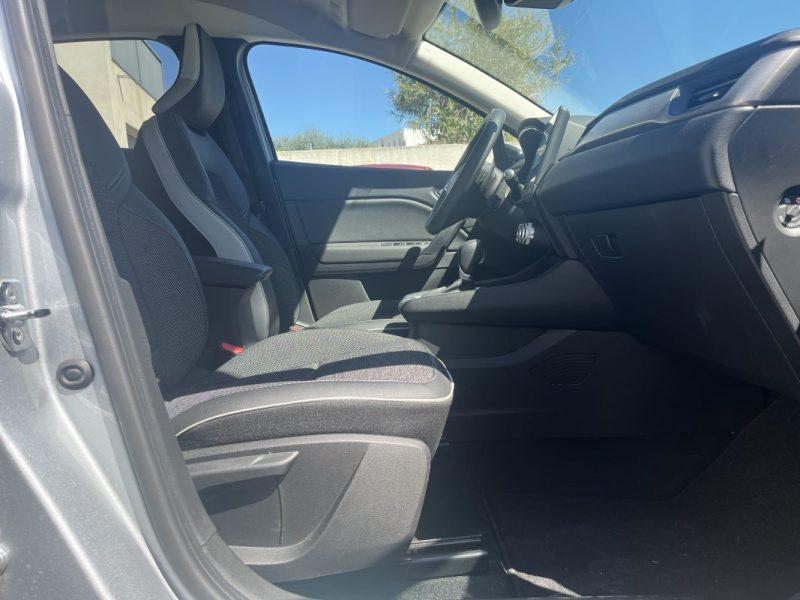 RENAULT CAPTUR INTENS 1.3 TCE 140CH EDC 2021