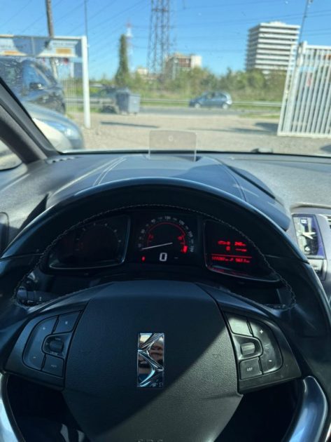 CITROEN DS5 2.0 HDI 160 EXECUTIVE Trés Bon Etat 