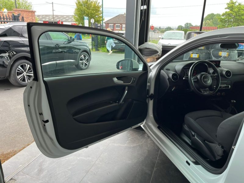 🔹 AUDI A1 1.0 TFSI 95 Ch ULTRA 🗺️ Radar de recul📱 Bluetooth🛡️ Garantie 6 mois
