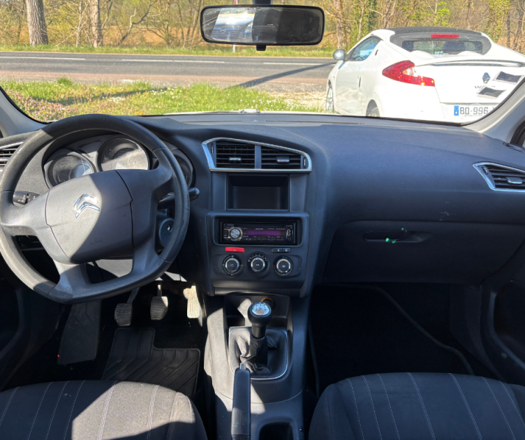 CITROEN C4 II 1.6 HDI 90 1560CM3 92CV  2012