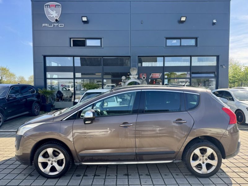 PEUGEOT 3008 1.6 E-HDI115 FAP FÉLINE BMP6 