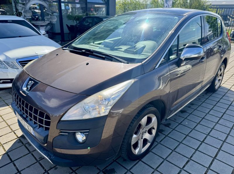 PEUGEOT 3008 1.6 E-HDI115 FAP FÉLINE BMP6 2013