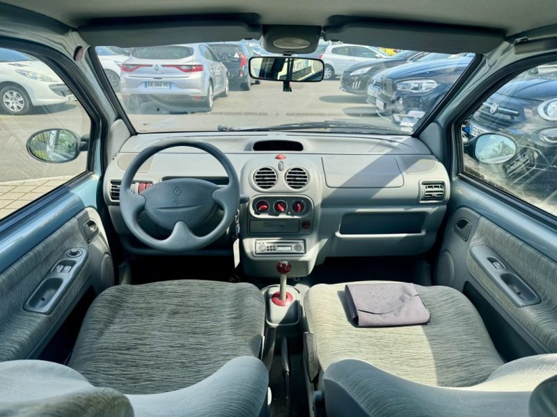 RENAULT TWINGO PERRIER 1.2 16V QUICKSHIFT 5 2002 Boite Auto