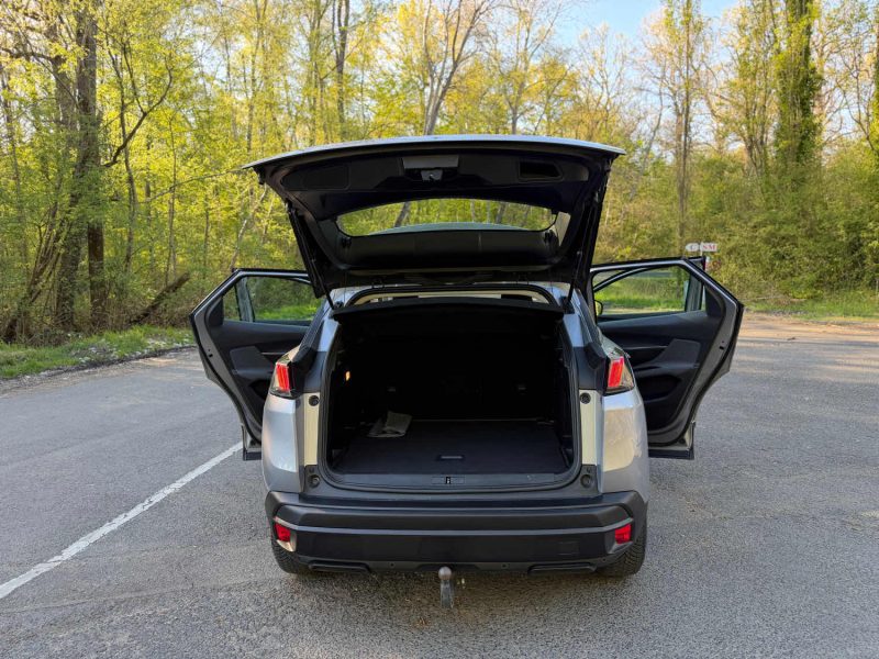 PEUGEOT 3008  1.5 HDI 130CH   2022
