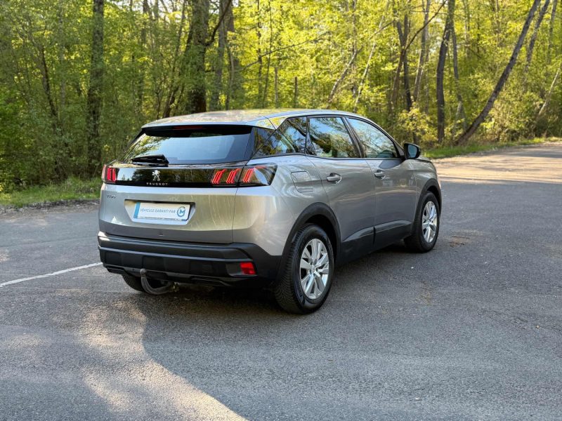 PEUGEOT 3008  1.5 HDI 130CH   2022