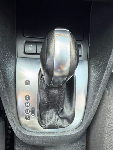 VOLKSWAGEN GOLF 6 1.6l TDI 105CV CONFORTLINE DSG7 5P