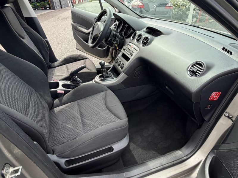 PEUGEOT 308 1.6 HDI 92 ACCESS 2011