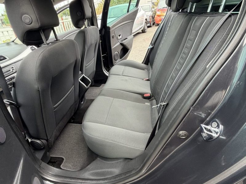 RENAULT MEGANEIII 1.5 DCI 110CH DYNAMIQUE ECO² 2013