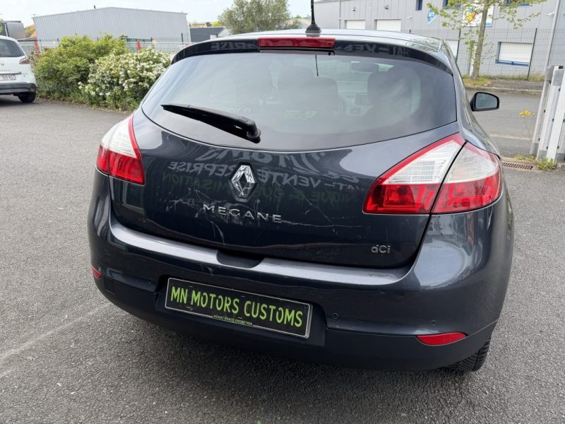 RENAULT MEGANEIII 1.5 DCI 110CH DYNAMIQUE ECO² 2013