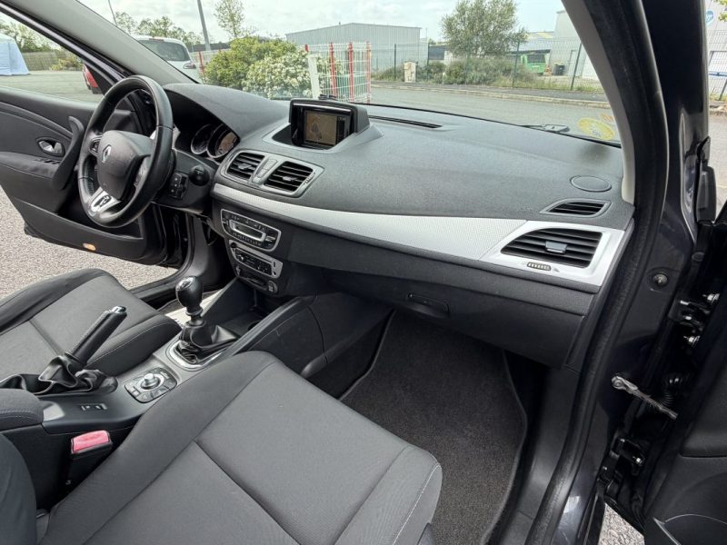 RENAULT MEGANEIII 1.5 DCI 110CH DYNAMIQUE ECO² 2013