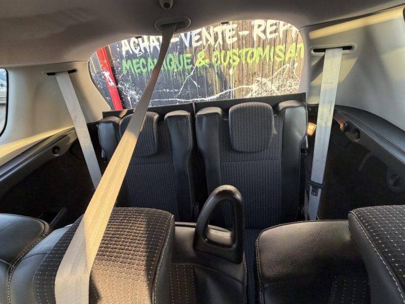 RENAULT SCÉNIC III 1.5 DCI 2012