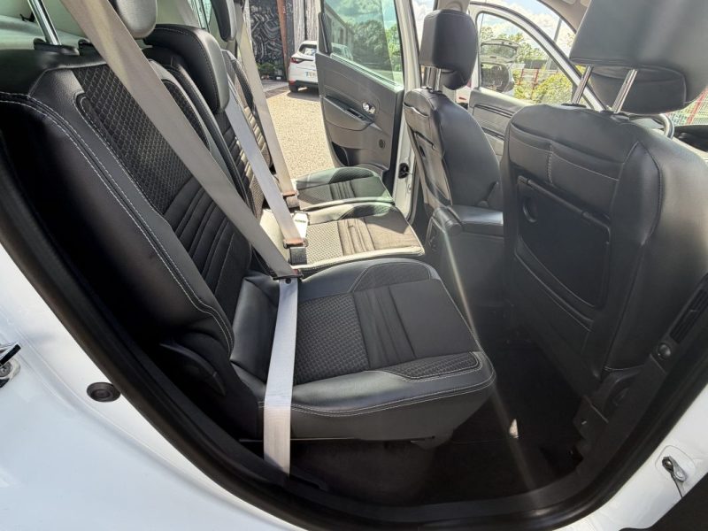 RENAULT SCENICIII 1.5 DCI 110CH INITIALE EDC 2014