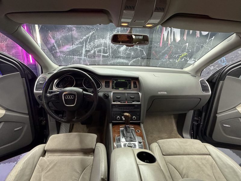 AUDI Q7 V6 3.0 TDI AMBIENTE 7P 2006
