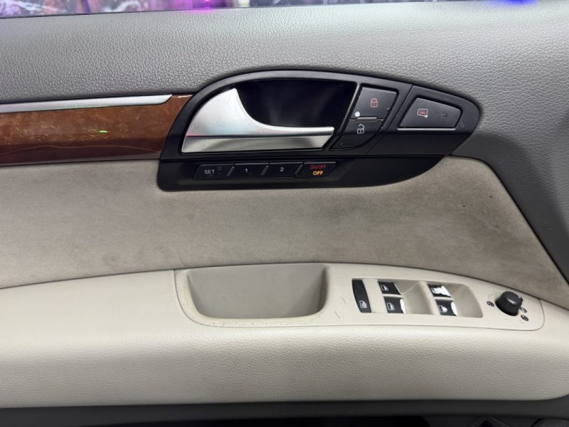 AUDI Q7 V6 3.0 TDI AMBIENTE 7P 2006