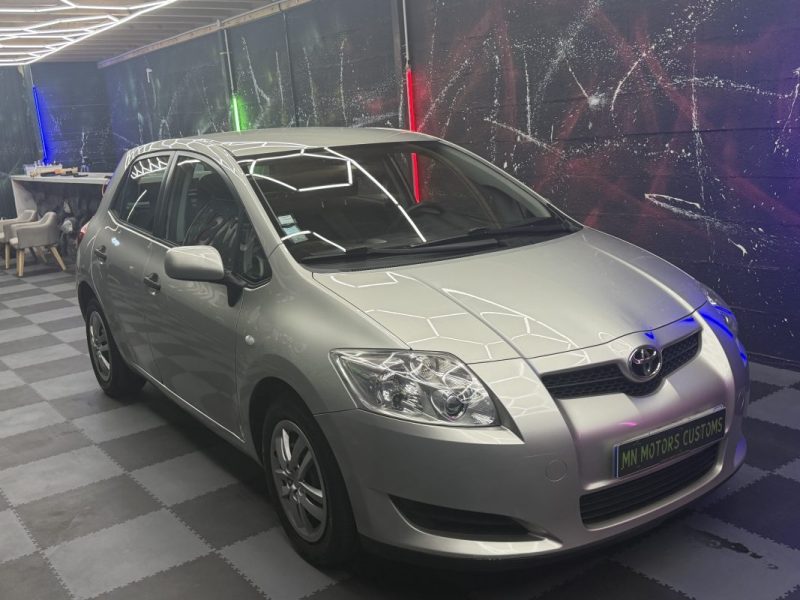TOYOTA AURIS 90 D4D TERRA 2009