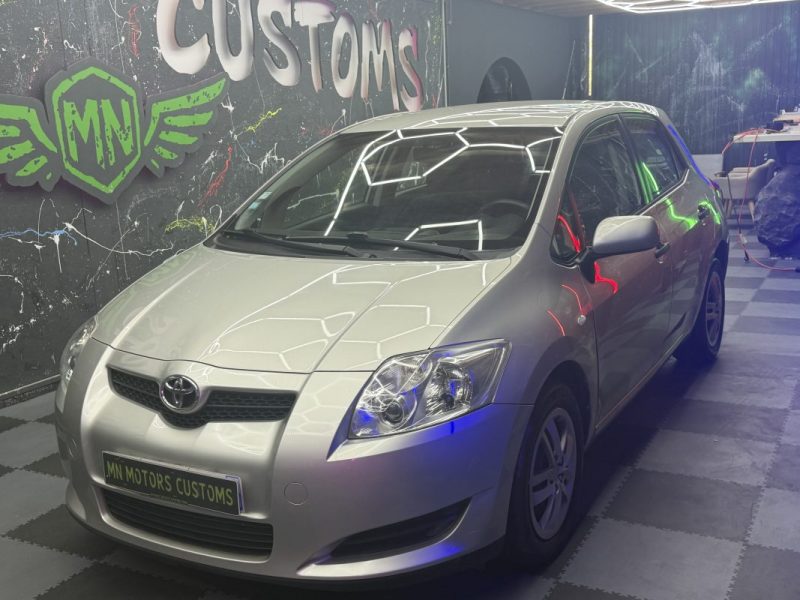 TOYOTA AURIS 90 D4D TERRA 2009