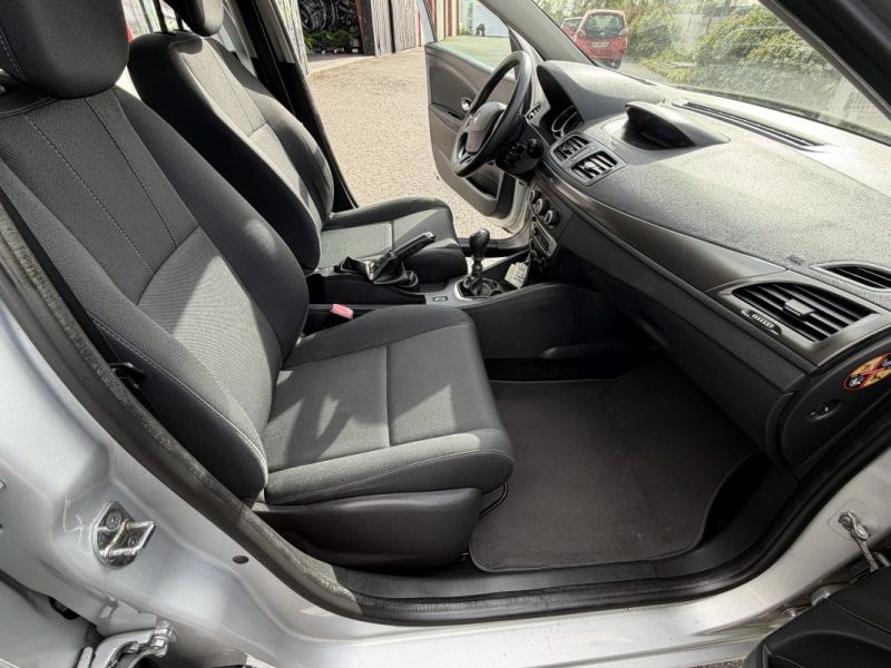 RENAULT MEGANEIII 1.5 DCI 95CH LIFE ECO² 2014