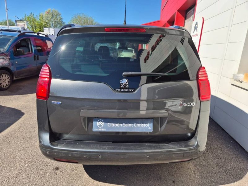 PEUGEOT 5008 1.6 BLUEHDI 120CH S&S BVM6 7 PLACES ALLURE 2016
